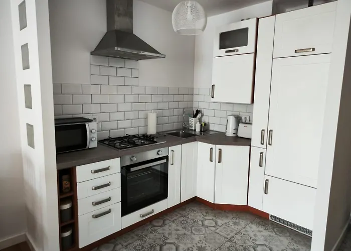 Central With A View *